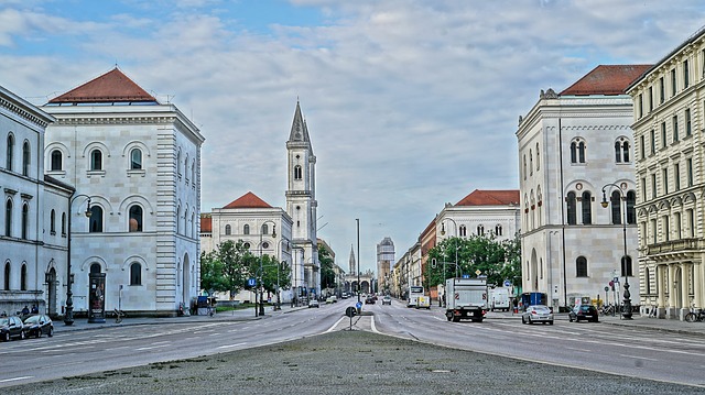 Poellners Hotel Umgebung nach München zum Sightseeing